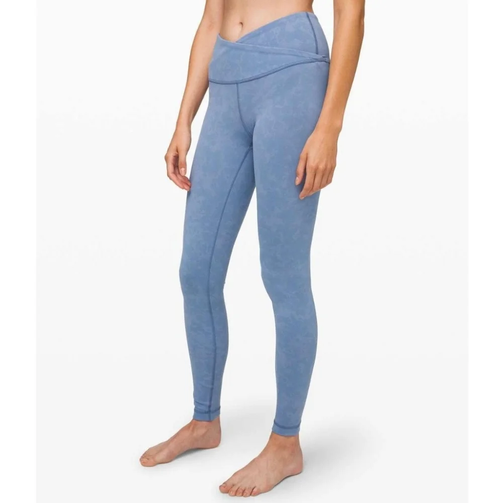 Lululemon High-Waist Blue Sculpting Leggings, Size 8